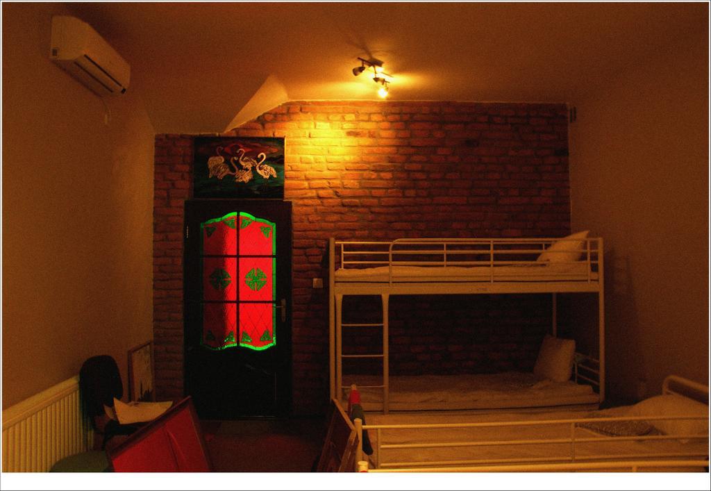 Hostel Egan Úzhgorod Habitación foto